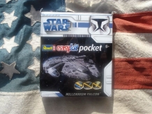 images/productimages/small/Millennium Falcon Revell Star Wars  nw.jpg